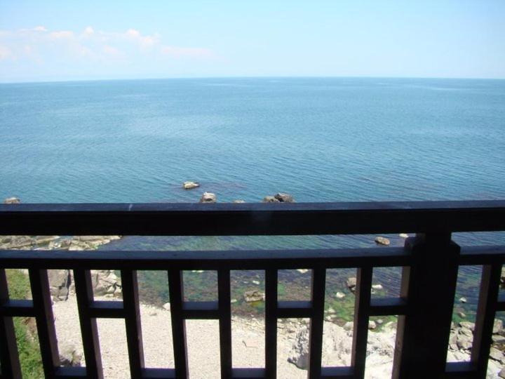 Deep Blue Guest House سوزوبول المظهر الخارجي الصورة